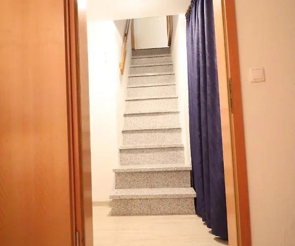 Nordheimstrasse 150 * クックスハーフェン